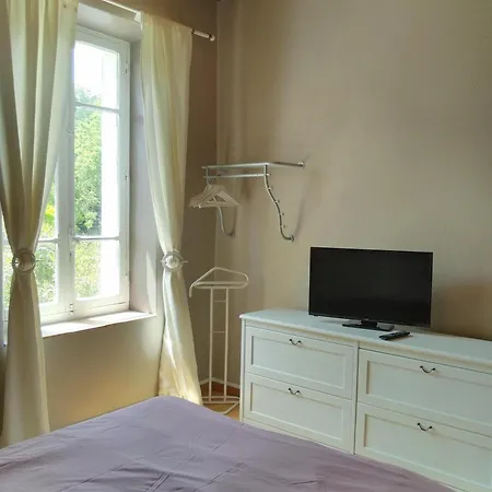 Domaine De La Petite Tour Гостевой дом Монреаль