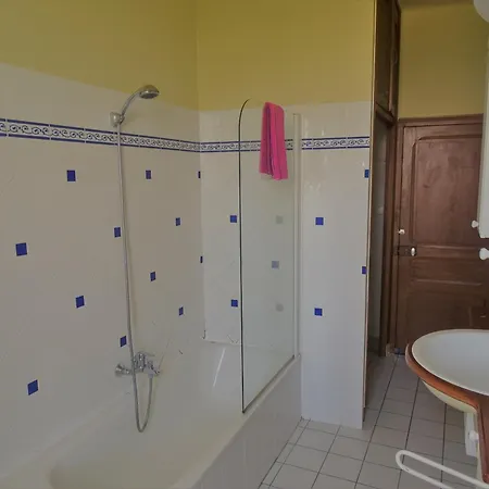 Гостевой дом Domaine De La Petite Tour Монреаль