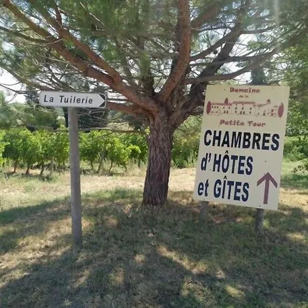 Гостевой дом Domaine De La Petite Tour Монреаль