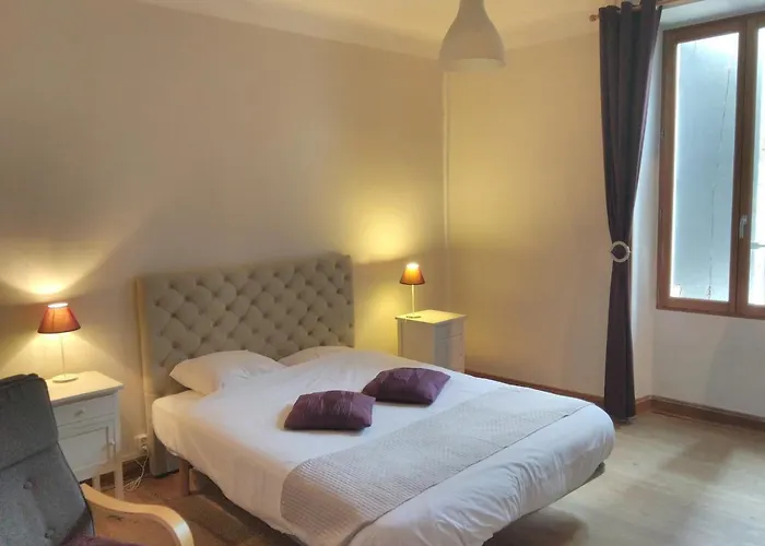 بيت ضيافة Domaine De La Petite Tour مونتريال