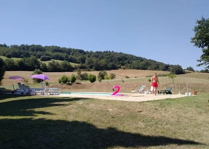 Domaine De La Petite Tour بيت ضيافة