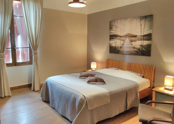 Domaine De La Petite Tour مونتريال